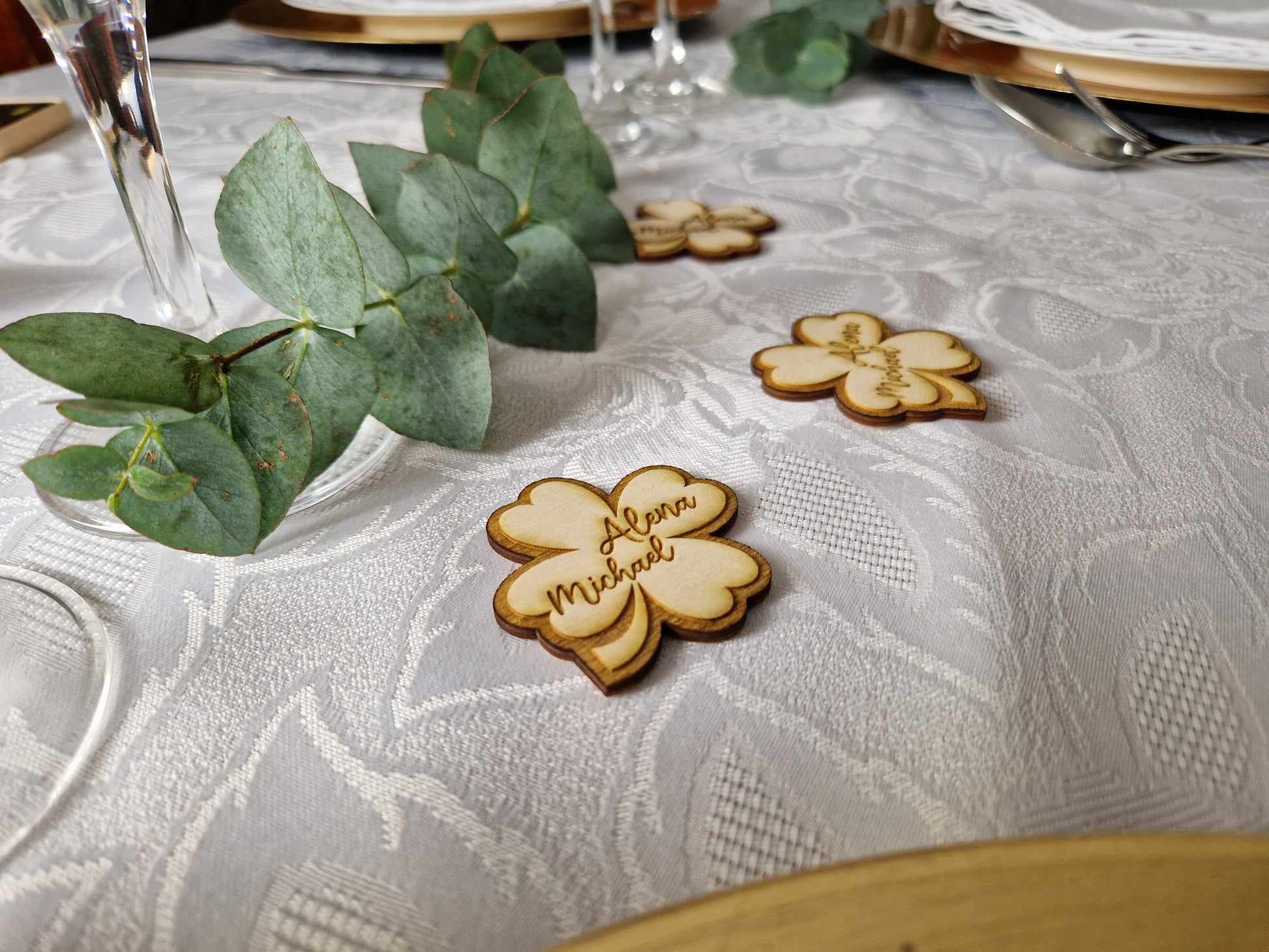 Hochzeit Klee aus Holz mit personalisierter Gravur für Taufe Kommunion Konfirmation