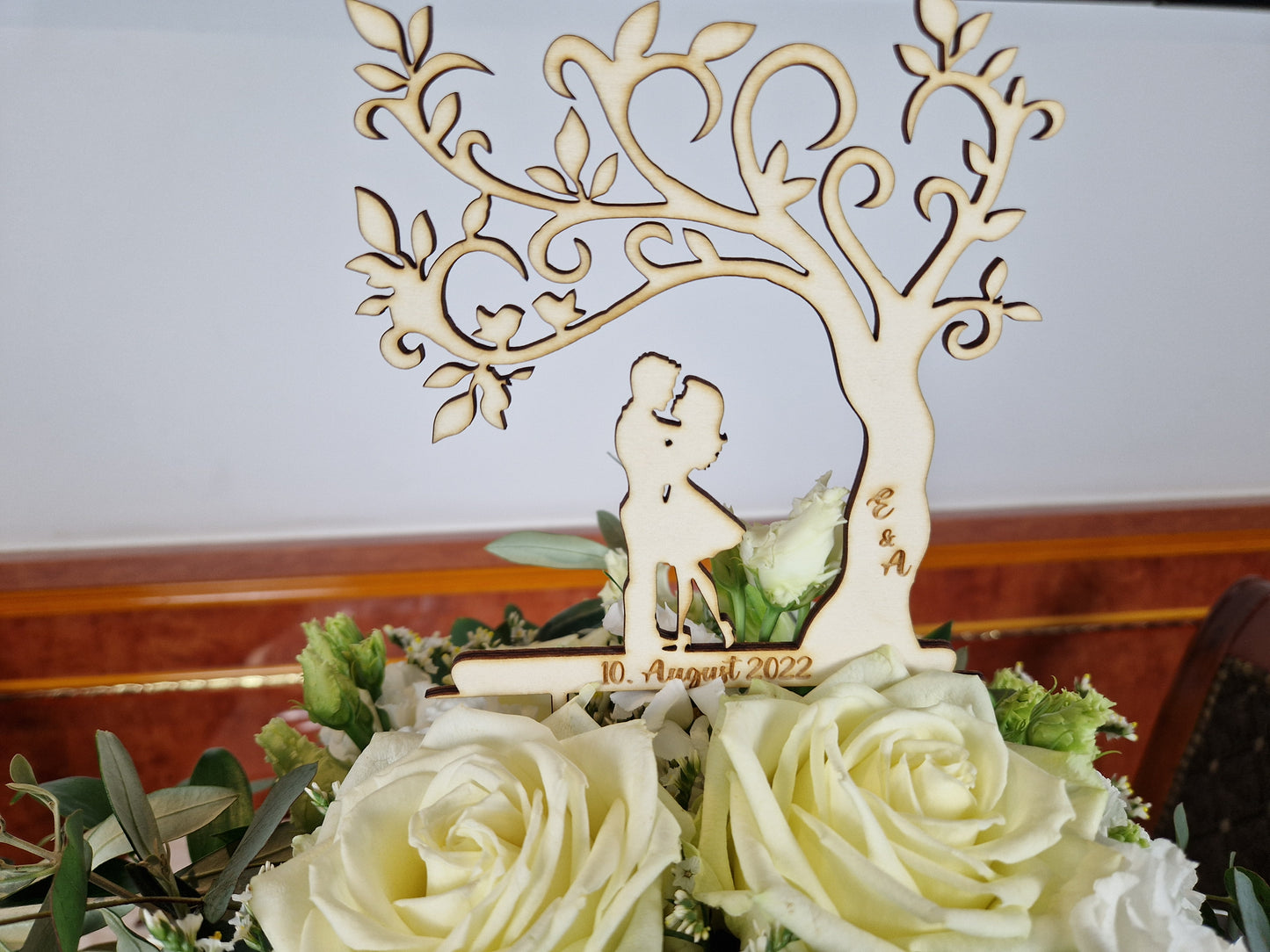 Caketopper / Tortenstecker für Hochzeit, Verlobung, Trauung aus Holz oder Acrylglas
